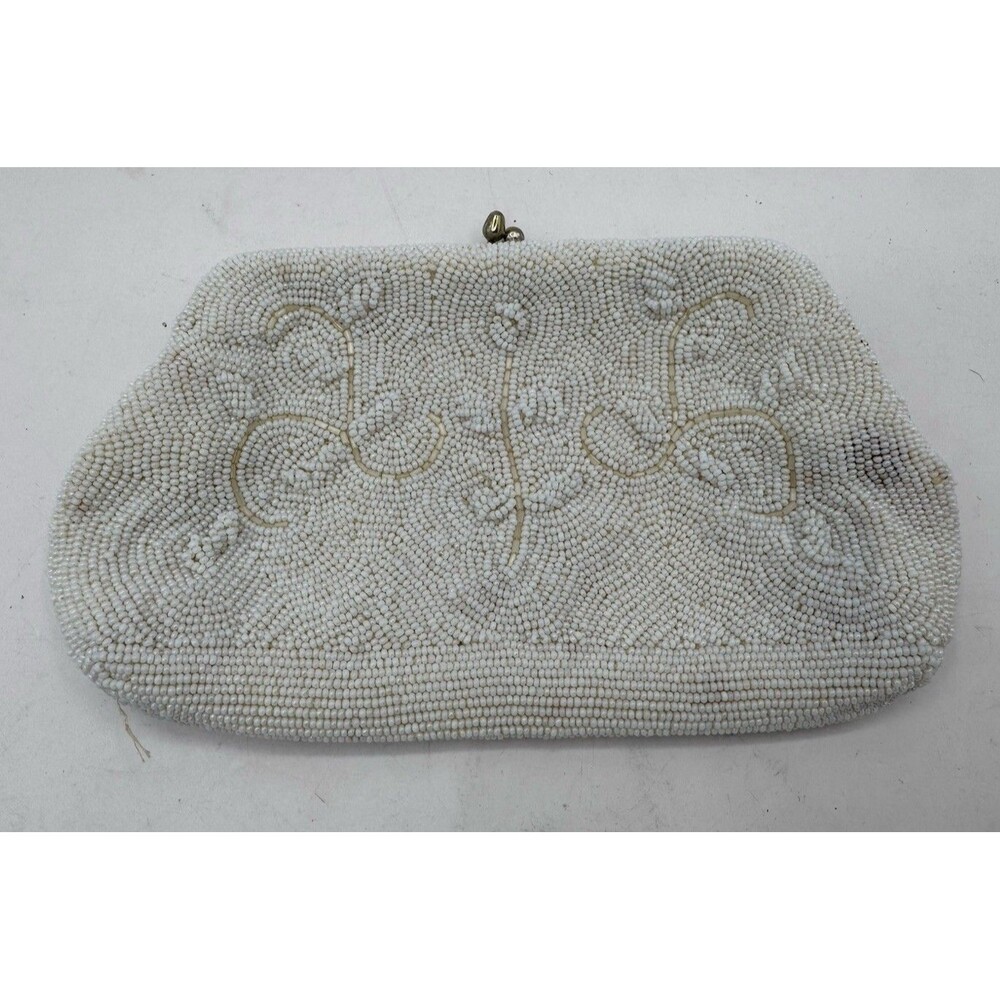 Vintage BASS BY JOSEF Beaded White & Ivory Clutch Kissing Closure Japan